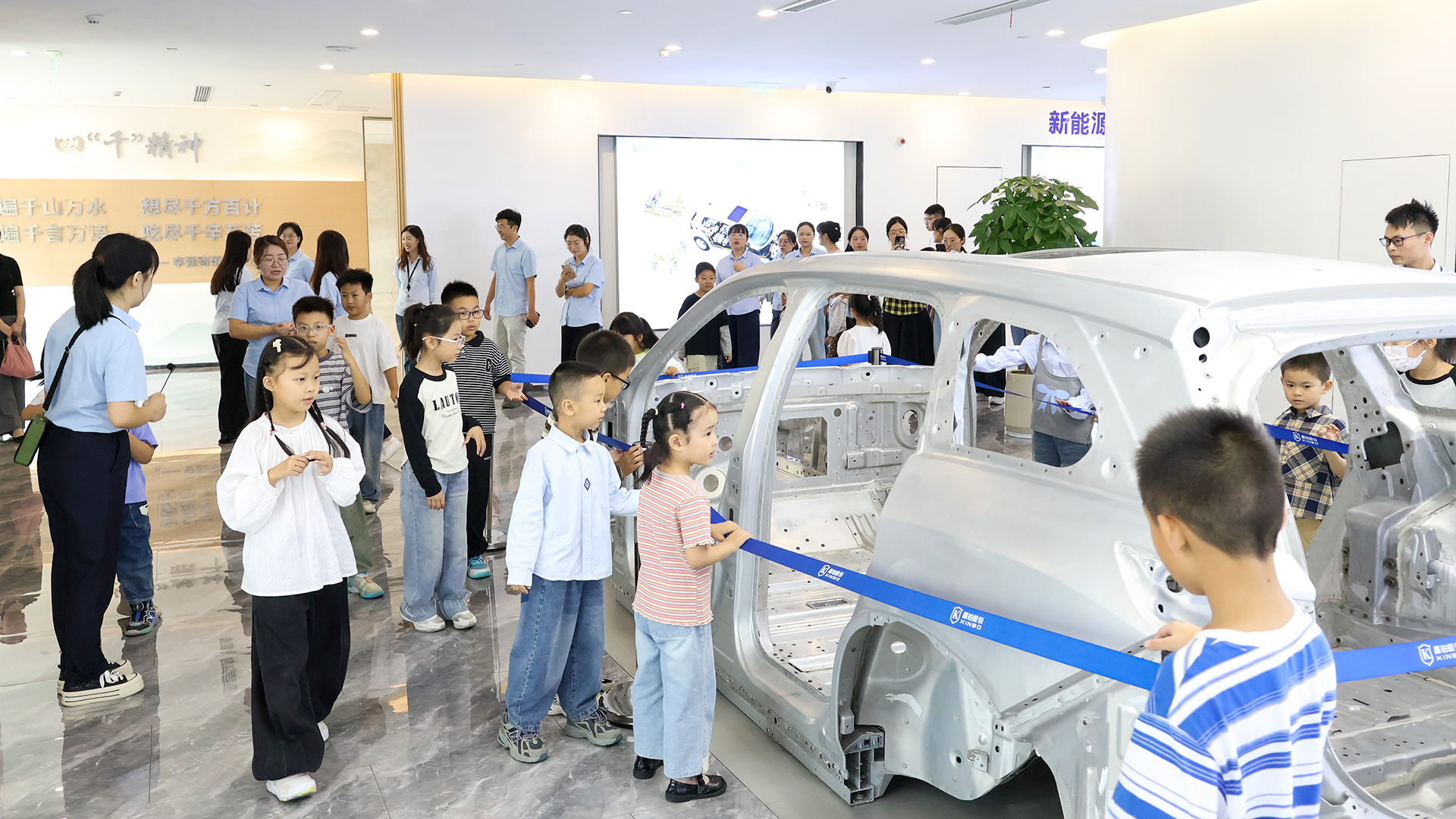 1727677028147608.jpg 展厅.JPG